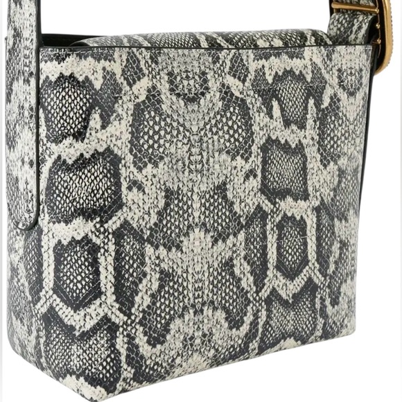 Kurt Geiger Small Chelsea Snake Embossed Leather Bucket Bag - Picture 2 of 5